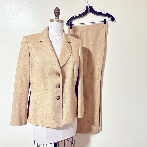 Dana Buchman Women’s Separates Herringbone Tan/Beige Blazer Size10 & Pants Size8 - Picture 2 of 13